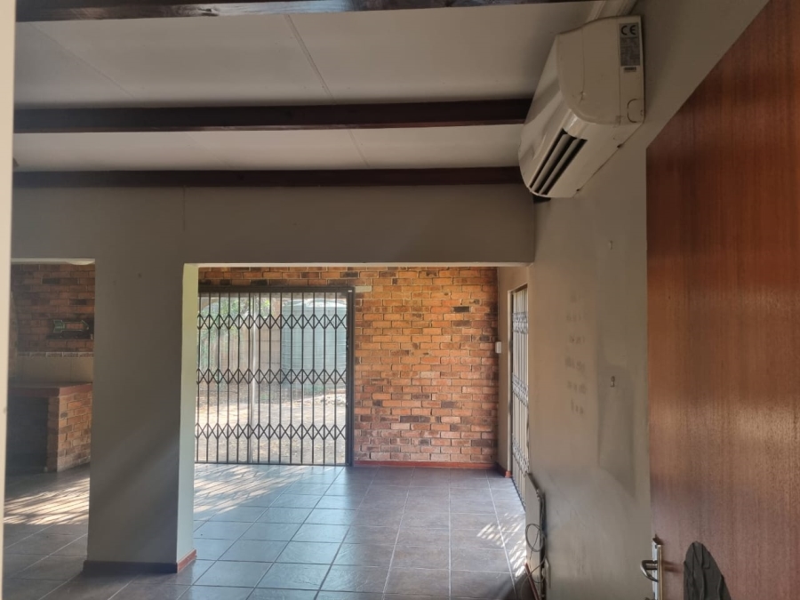 5 Bedroom Property for Sale in Universitas Free State